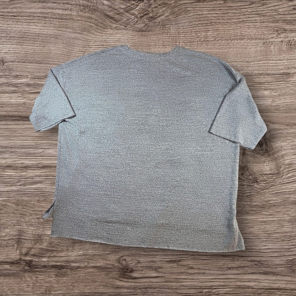 ⭐️Dex Gray Crew Neck Raw Edge Sweater With Peatls Embellisments Size L - Picture 2 of 7